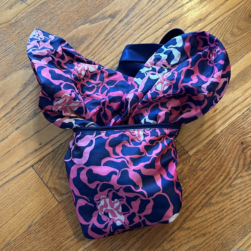 Vera Bradley Flowered Foldaway Tote - Picture 2 of 6